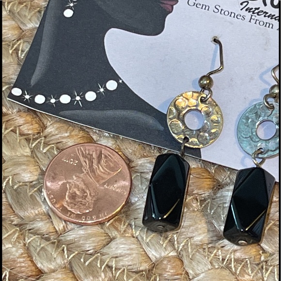 Stoned International Black Onyx Dangle Earrings 🌺 - Picture 5 of 15